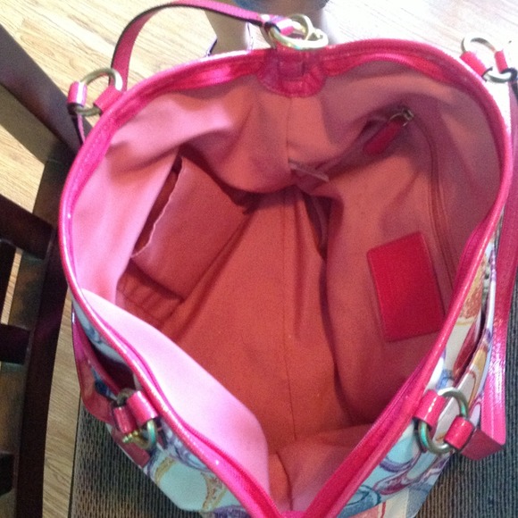 Coach purse - Picture 3 of 3