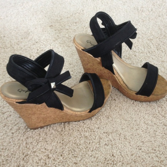 Wedge sandals