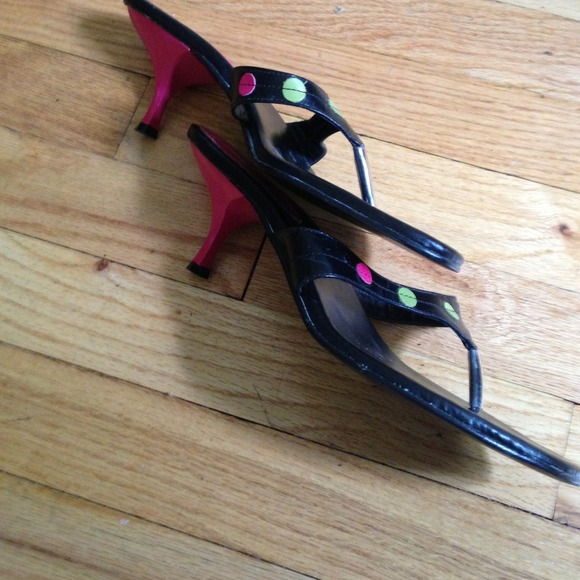 Sandals - Picture 2 of 4