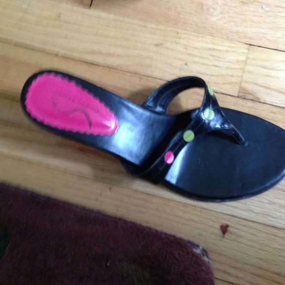 Sandals - Picture 3 of 4