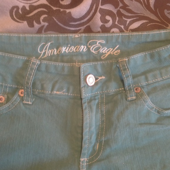 💞American Eagle Sea Green Cut Off shorts Size 0💞 - Picture 2 of 4