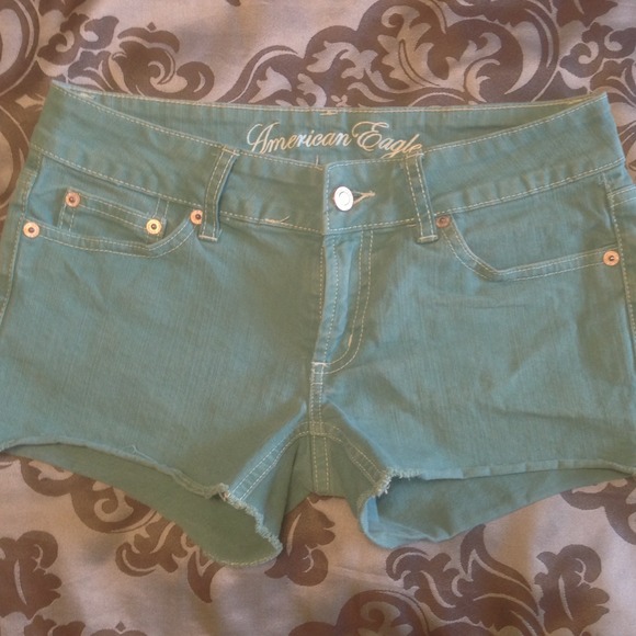 💞American Eagle Sea Green Cut Off shorts Size 0💞 - Picture 4 of 4