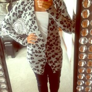 Long grey PINK leopard print sweater and tank