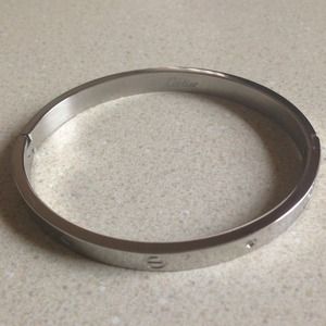 ⚡SALE⚡Love Bangle
