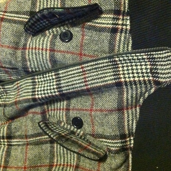 Cool jacket!!!!! - Picture 3 of 3