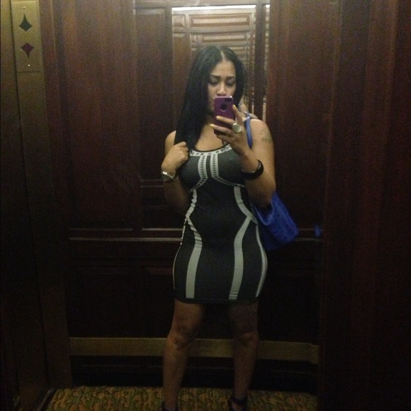 2  different  BeBe dresses /Show stopper !