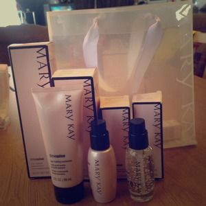 Mary kay Timewise creams