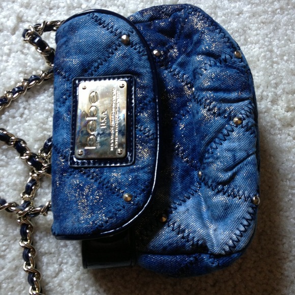 NWOT Blue cute Bebe sling bag