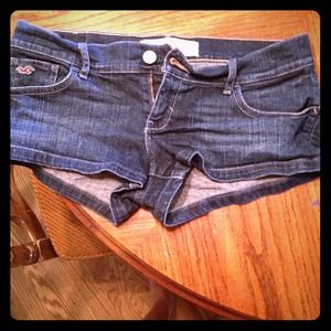🚫TRADED🚫 Hollister shorts!