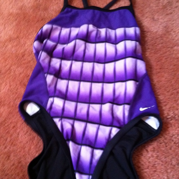 Nike women's swim suite