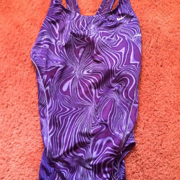 Nike women's swimsuit