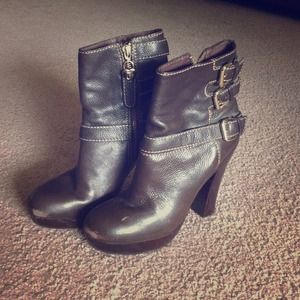Juicy couture platform boot brown leather 8.5