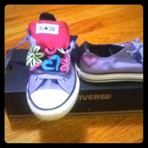Kids converse