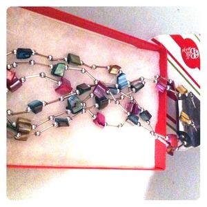 Long neck less with earrings