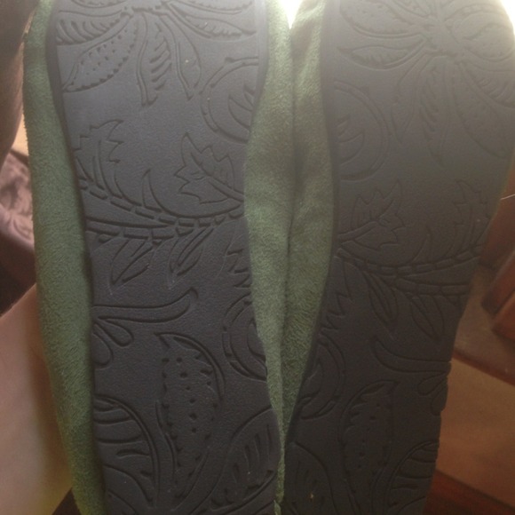 💞Green Moccasin Loafers💞 - Picture 2 of 2