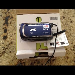 Camcorder JVC HDD Dynamic Zoom Camcorder