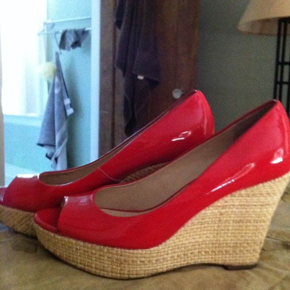 Franco Sarto orange patent wedges