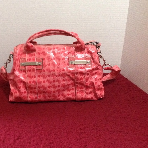 💯👜 authentic GUESS bag💜 - Picture 2 of 4