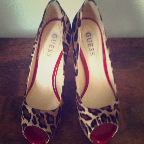 Guess heels