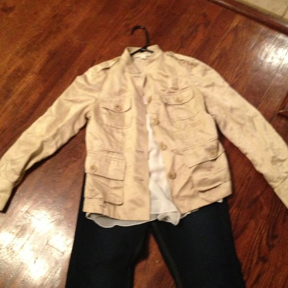 ⚓⚓traded⚓⚓Banana Republic silk military blazer