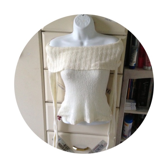 off-shoulder American Eagle top