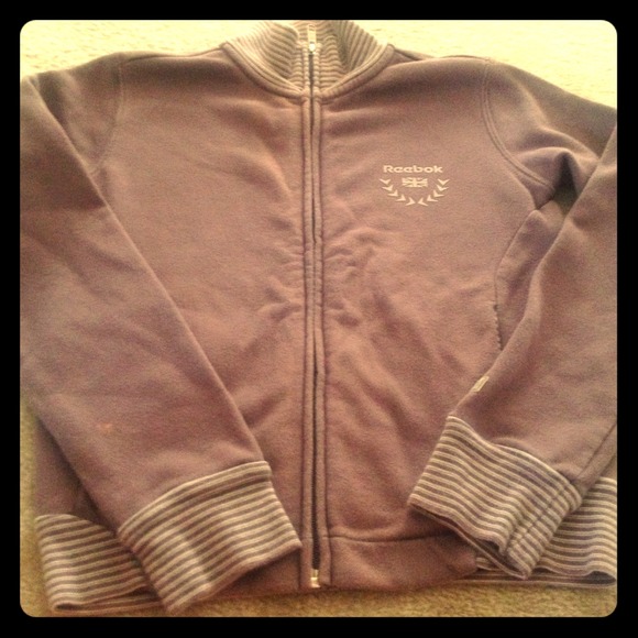 Reebok jacket used. Can be worn xsmall to small - Picture 1 of 2