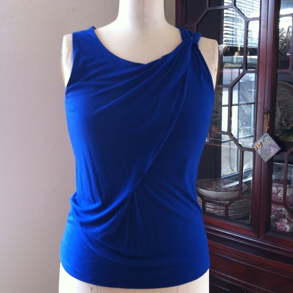 Sleeveless top