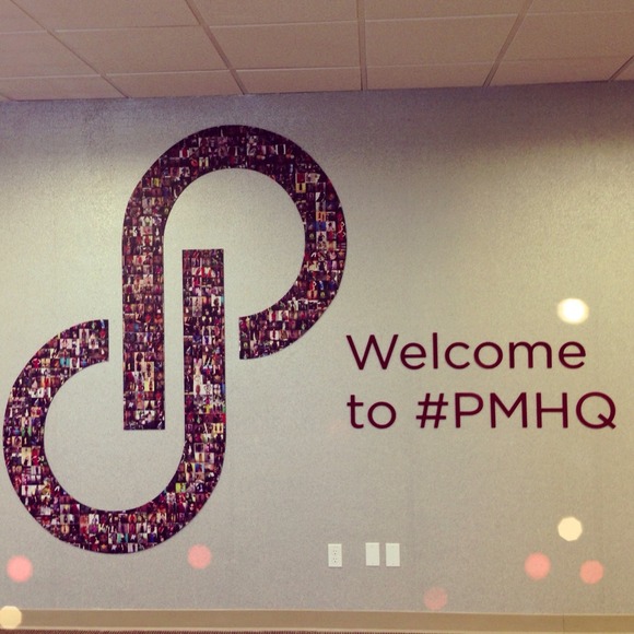 Spreading the Love at #PMHQ ❤ - Picture 2 of 2