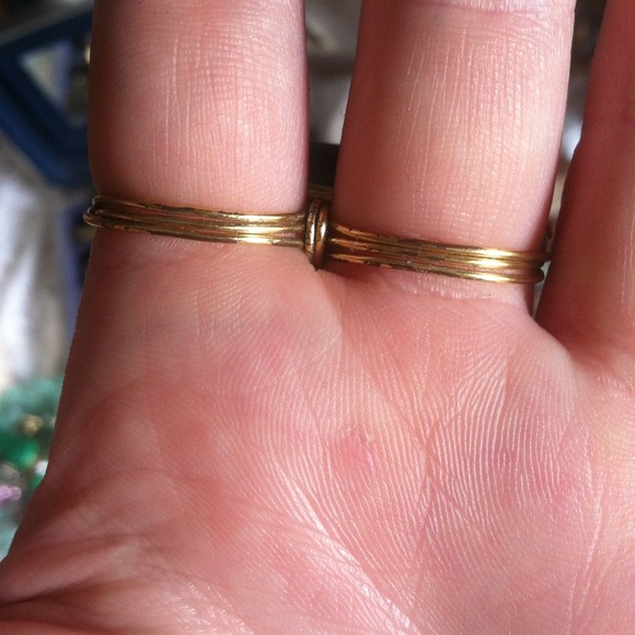 Turquoise ring - Picture 2 of 4