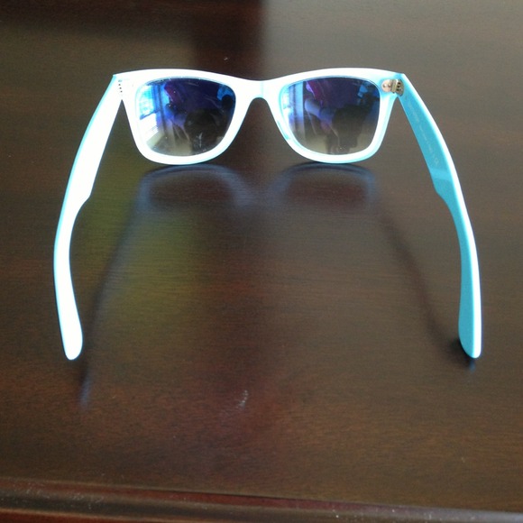 Raybans - Picture 2 of 4