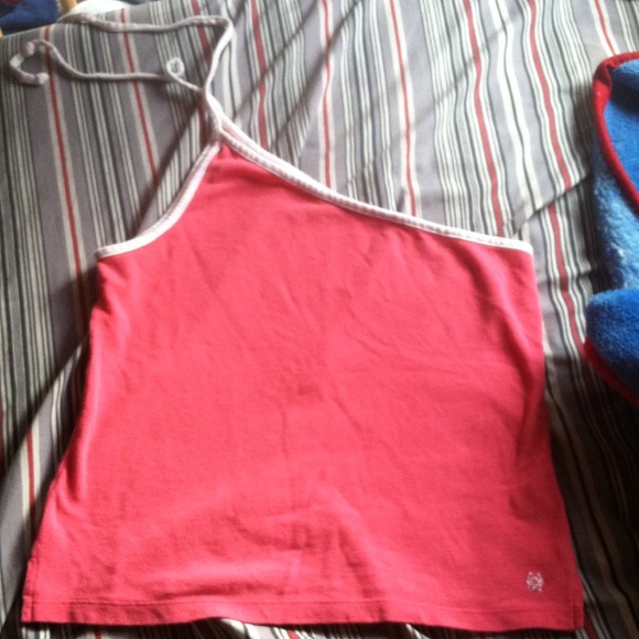Pink tank top