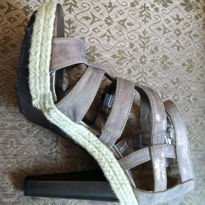 Vera Wang Summer Heels