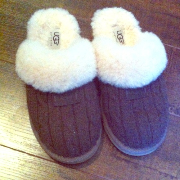 Ugg slippers