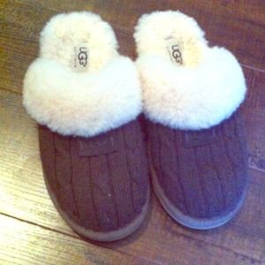 Ugg slippers
