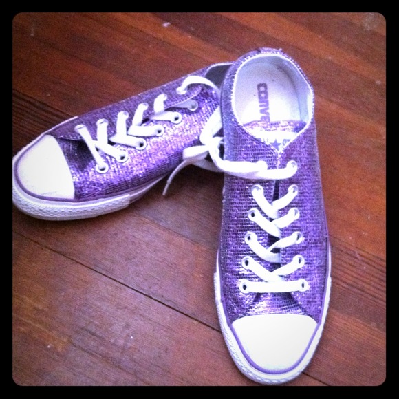 Sparkle converse