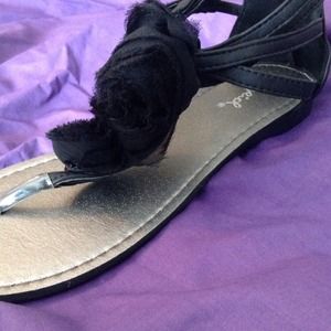 New all black sandals with flowers
