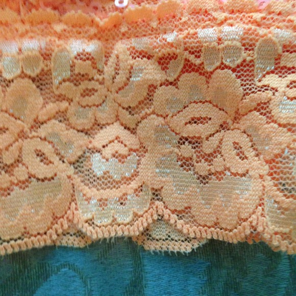 Victoria Secret Bandeau - Picture 3 of 5