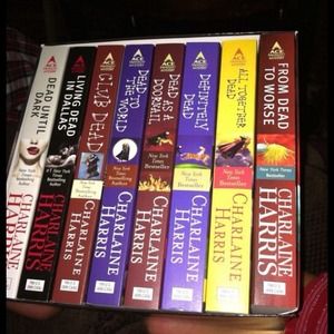 Sookie Stackhouse. TRUE BLOOD book series