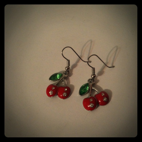 Cherry Earrings! ❤