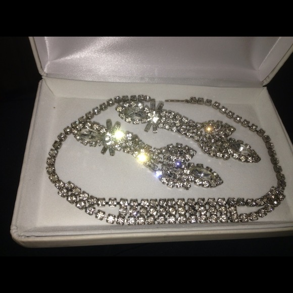 🎀SOLD OFFSITE🎀 VINTAGE SET:🎀 - Picture 1 of 2