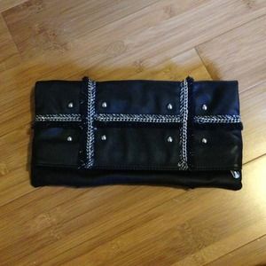 BCBGeneration clutch