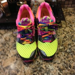 NO TRADE    Asics running shoe