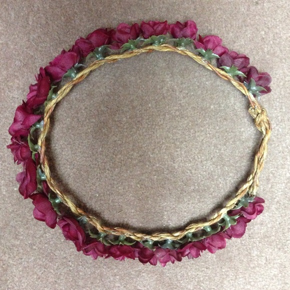 Flower Crown, Renaissance Crown - Picture 4 of 4