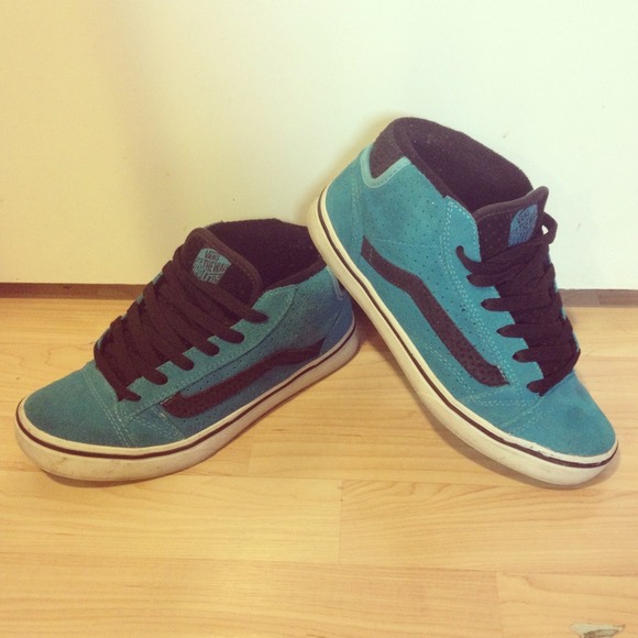 Teal VANS