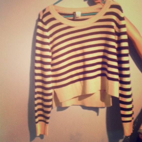 Tan and black striped sweater!
