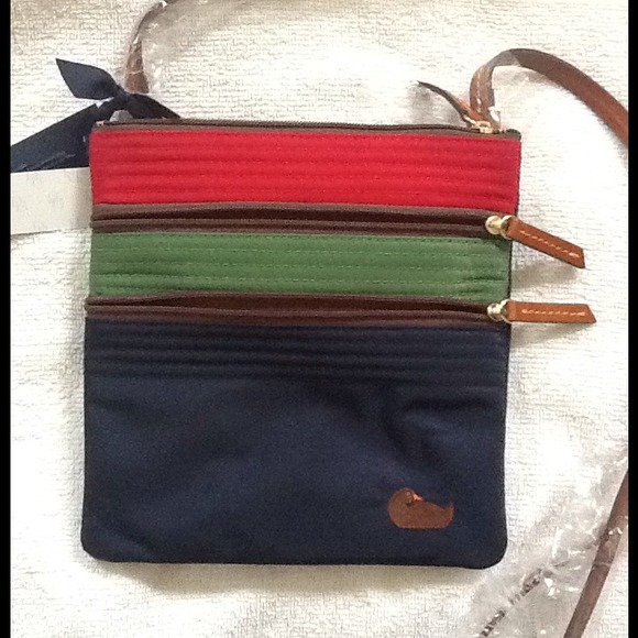 SOLD..SOLD..Dooney & Bourke N/S Triple Zip - Picture 2 of 4