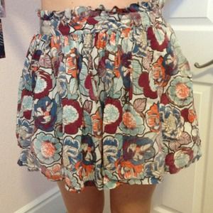 High waisted skirt