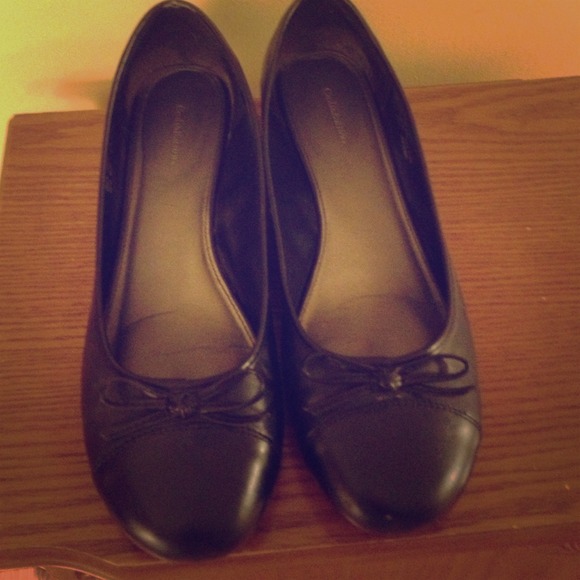 SOLD! Black flats-Size 10.