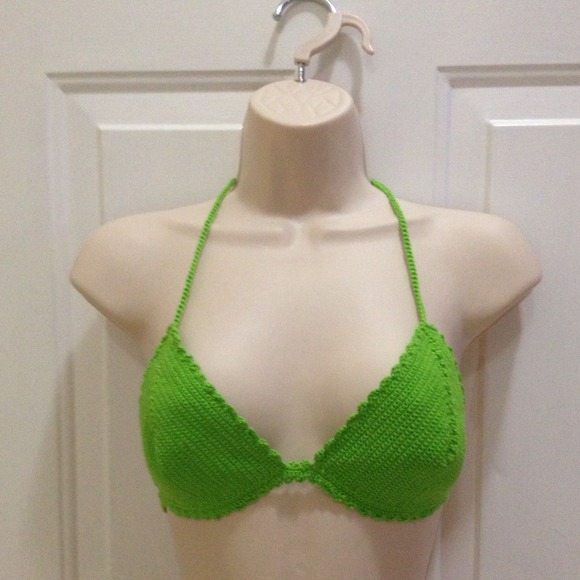Light green crochet swimbra NWOT - Picture 1 of 3