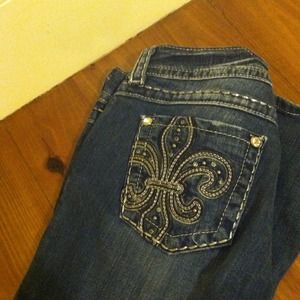 Miss Me Fleur de Lis Jeans - Size 27
